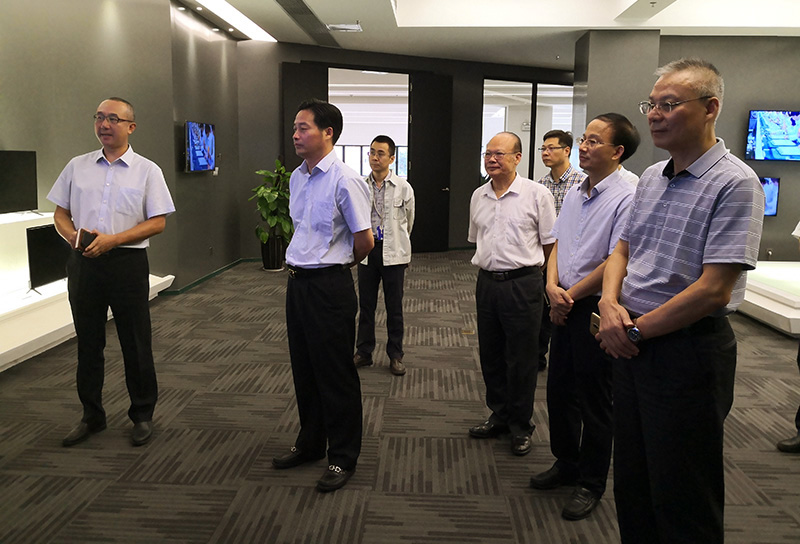 仲恺区委书记杨鹏飞一行莅临8868体育首页登录惠南工厂调研